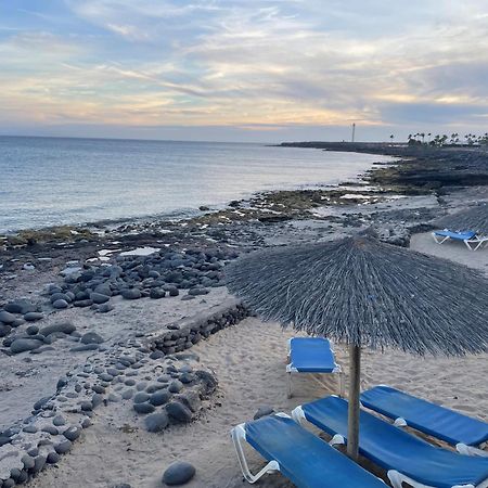 Villa Montserrat De Playa Blanca Exterior photo